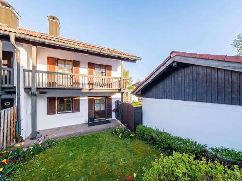 Foto - Haus zum Kaufen in Waakirchen 849.000,00 € 142.59 m²