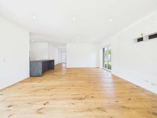 Foto - Haus zum Kaufen in Neustadt am Rübenberge 532.500,00 € 121 m²