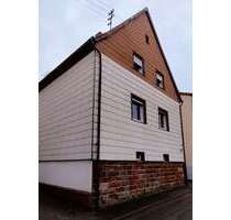 Haus zum Kaufen in Queidersbach 114.000,00 € 91 m²