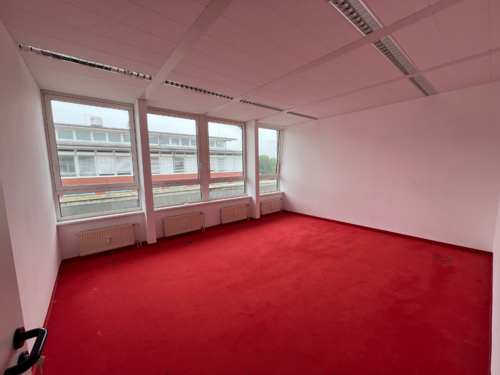 Foto - Büro in Hamburg 432,00 € 54 m² - 432,00&nbsp;EUR Kaltmiete, ca.&nbsp; 54,00&nbsp;m&sup2;