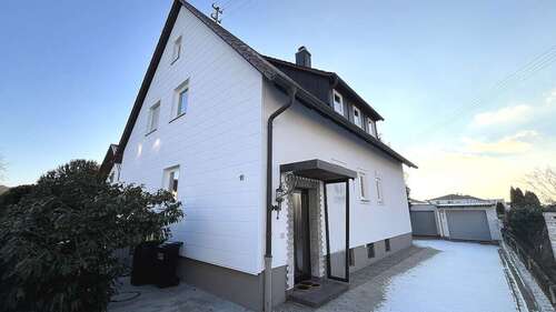 Foto - Haus zum Kaufen in Illertissen - Betlinshausen 449.000,00 € 137.49 m²