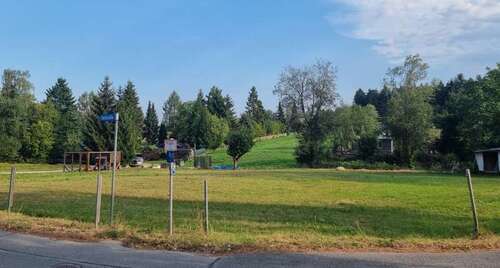 Foto - Grundstück zu verkaufen in Langenbernsdorf 55.000,00 € 1060 m²