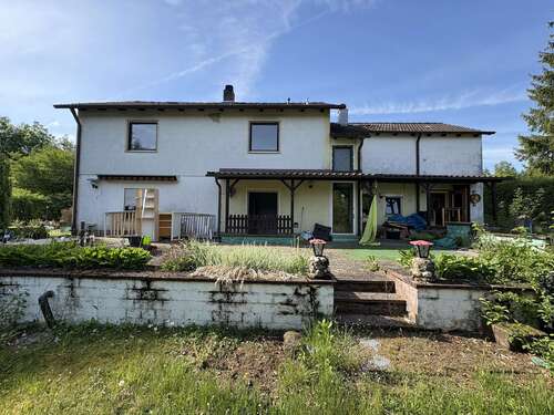 Foto - Haus zum Kaufen in Sulzbach-Rosenberg 117.000,00 € 85 m²