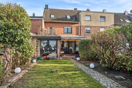 Foto - Haus zum Kaufen in Rheindahlen 280.000,00 € 140 m²