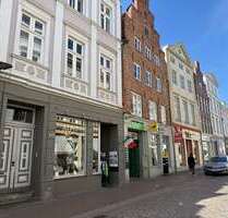 Einzelhandel in Lübeck 3.050,00 € 127 m²