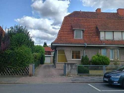 Foto - Haus zum Kaufen in Hameln 225.000,00 € 196 m²