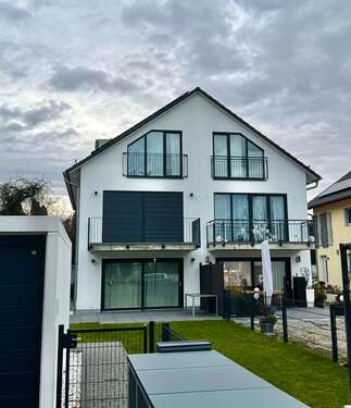 Foto - Haus zum Kaufen in München 1.024.900,00 € 125 m²