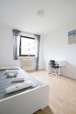 Foto - WG-Zimmer in Düsseldorf 609,00 € 15 m²