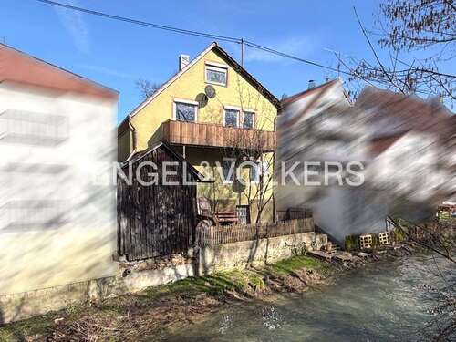 Foto - Haus zum Kaufen in Metzingen-Neuhausen 199.000,00 € 109 m²