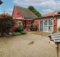 Haus zum Kaufen in Wahrenholz 298.000,00 € 254 m²