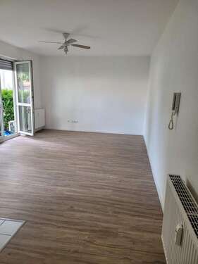 Foto - Wohnung zum Mieten in Bad Urach 450,00 € 34 m²