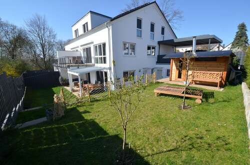 Foto - Haus zum Kaufen in Bonn 1.300.000,00 € 240 m²