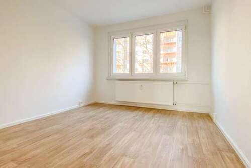 Foto - Wohnung zum Mieten in Chemnitz 330,00 € 57.7 m²