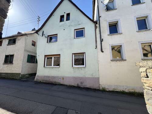 Foto - Haus zum Kaufen in Kobern-Gondorf 119.000,00 €