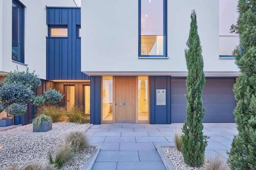 Foto - Haus zum Kaufen in Ludwigshafen 2.200.000,00 € 282 m²