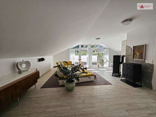 Foto - Haus zum Kaufen in Aue-Bad Schlema 399.000,00 € 239 m²