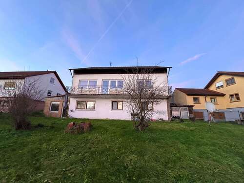 Foto - Haus zum Kaufen in Ilshofen 339.000,00 € 214.76 m²