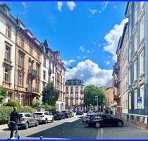 Büro in Frankfurt am Main 4.195,00 € 263 m²
