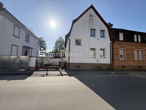 Foto - Haus zum Kaufen in Mannheim 199.000,00 € 93.53 m²