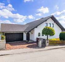 Haus zum Kaufen in Diedorf Hausen 875.000,00 € 250 m² - Diedorf / Hausen