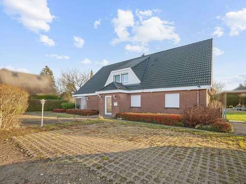 Foto - Haus zum Kaufen in Lübstorf 460.000,00 € 206 m²