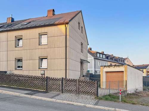 Foto - Haus zum Kaufen in Helmbrechts 129.000,00 € 100.9 m²