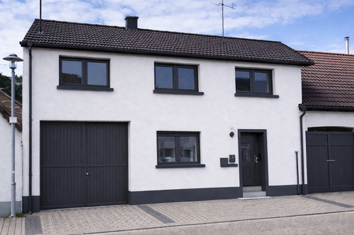 Foto - Haus zum Kaufen in Oberhausen-Rheinhausen 250.000,00 € 231.42 m²