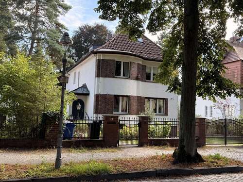 Foto - Haus zum Kaufen in Berlin 2.490.000,00 € 260 m²