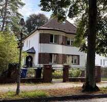 Haus zum Kaufen in Berlin 2.490.000,00 € 260 m²