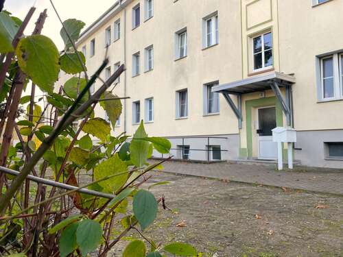 Foto - Wohnung zum Mieten in Halle (Saale) 425,00 € 69.5 m²