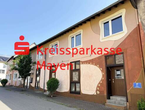 Foto - Haus zum Mieten in Pillig 5.200,00 € 656.77 m²