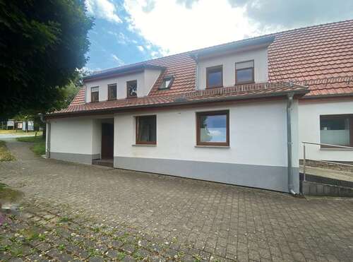 Foto - Wohnung zum Mieten in Kapellendorf 968,00 € 129 m²