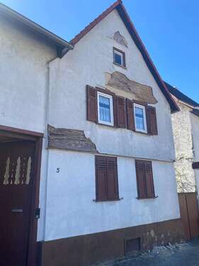 Foto - Haus zum Kaufen in Wölfersheim 125.000,00 € 170 m²
