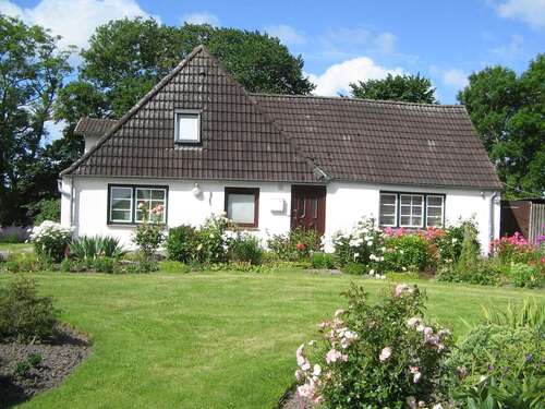 Foto - Haus zum Kaufen in Zennhusen 329.000,00 € 180 m²