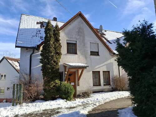 Foto - Haus zum Kaufen in Weikersheim 265.000,00 € 160 m²