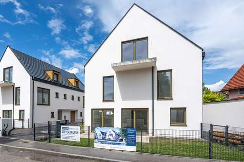 Foto - Haus zum Kaufen in München 1.299.000,00 € 141.6 m²