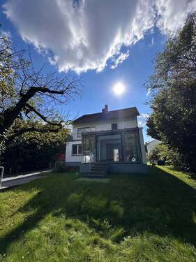 Foto - Haus zum Kaufen in Altrip 729.000,00 € 200 m²