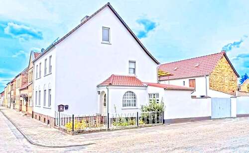 Foto - Haus zum Kaufen in Zahna-Elster OT Zahna 130.000,00 € 150 m²