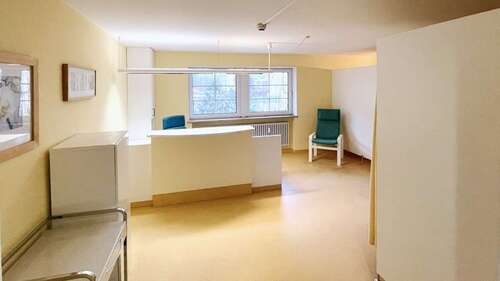 Foto - Büro in Bad Füssing 936,00 € 117 m²