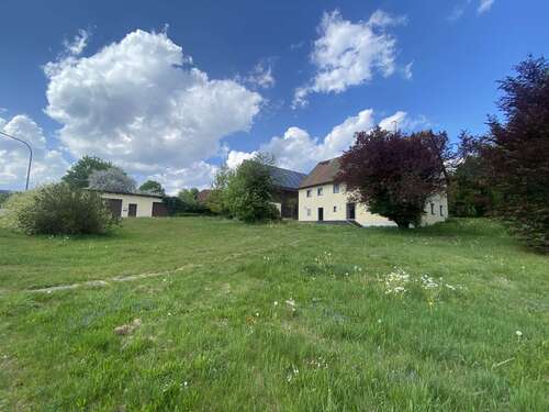 Foto - Haus zum Kaufen in Tiefenbach 232.000,00 € 190 m²