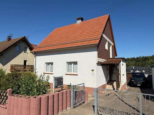 Foto - Haus zum Kaufen in Trippstadt 265.000,00 € 111 m²