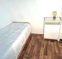 WG-Zimmer in Köln 799,00 € 10 m²