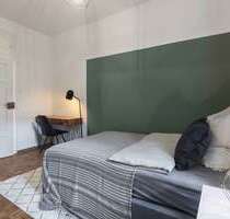 WG-Zimmer in München 910,00 € 13 m²