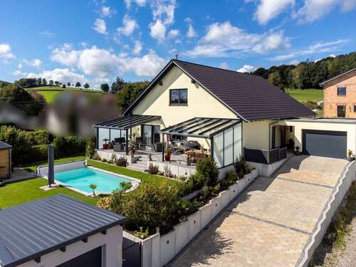 Foto - Haus zum Kaufen in Kirchheim in Schwaben 695.000,00 € 178 m²