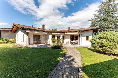 Foto - Haus zum Kaufen in Wildberg 589.000,00 € 159.42 m²