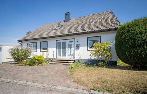 Foto - Haus zum Kaufen in Warstein 289.000,00 € 254 m²