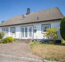 Haus zum Kaufen in Warstein 289.000,00 € 254 m²