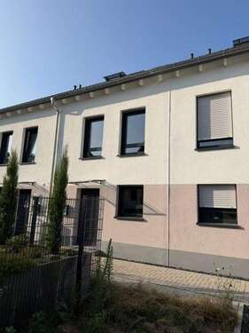 Foto - Haus zum Mieten in Rodenbach 1.950,00 € 141 m²
