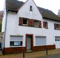 Haus zum Kaufen in Frankenstein 229.000,00 € 223 m²