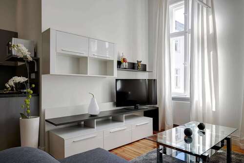 Foto - Wohnung zum Kaufen in Berlin, Mitte 349.900,00 € 54 m²